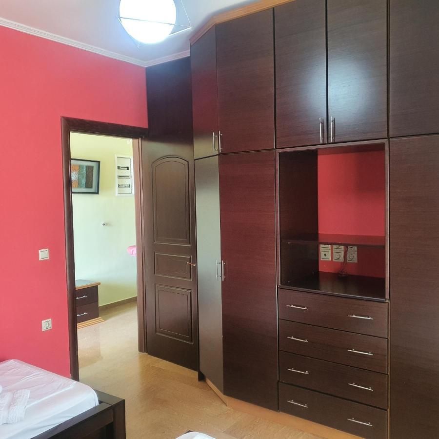 Mihal Suites ساراندا المظهر الخارجي الصورة