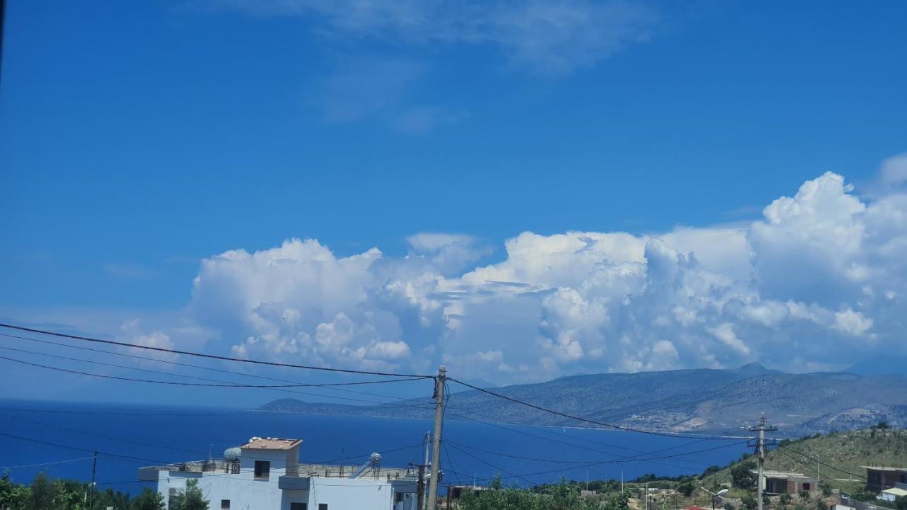 Mihal Suites ساراندا المظهر الخارجي الصورة