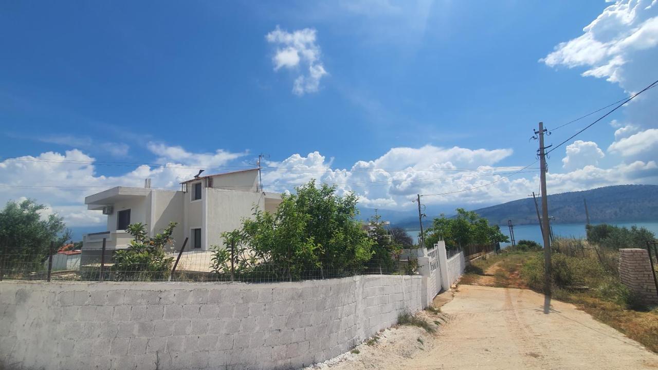 Mihal Suites ساراندا المظهر الخارجي الصورة